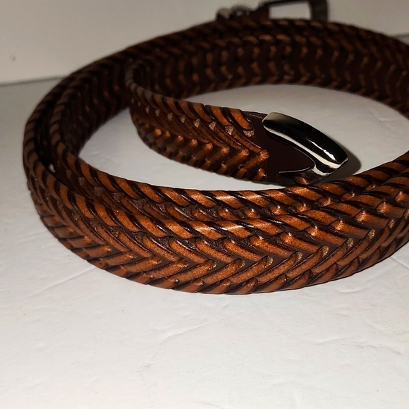 "PERRY ELLIS PORTFOLIO" BROWN LEAYJER WEAVED BELT SZ 48 - Picture 5 of 8